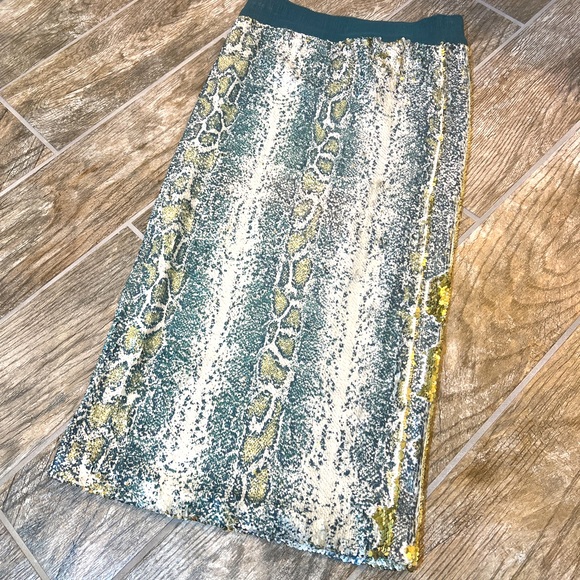 Le Superbe Liza Skirt Rattler Aqua, Women’s Size Small - Picture 3 of 10